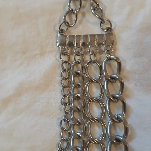 Chain Necklace - Picture 4 of 5